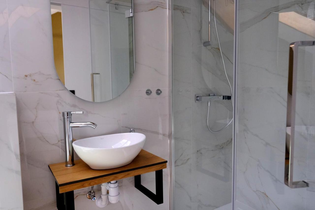 Orkana House Όλστυν Εξωτερικό φωτογραφία